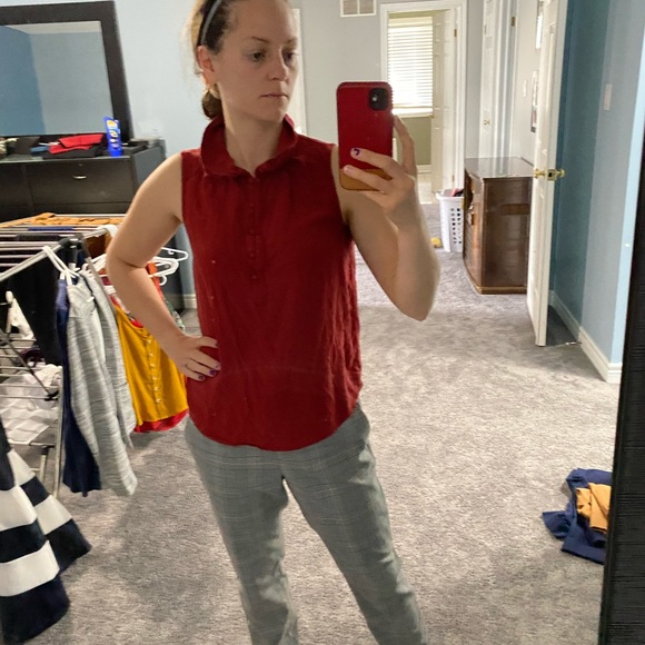 Red top - Picture 3 of 3